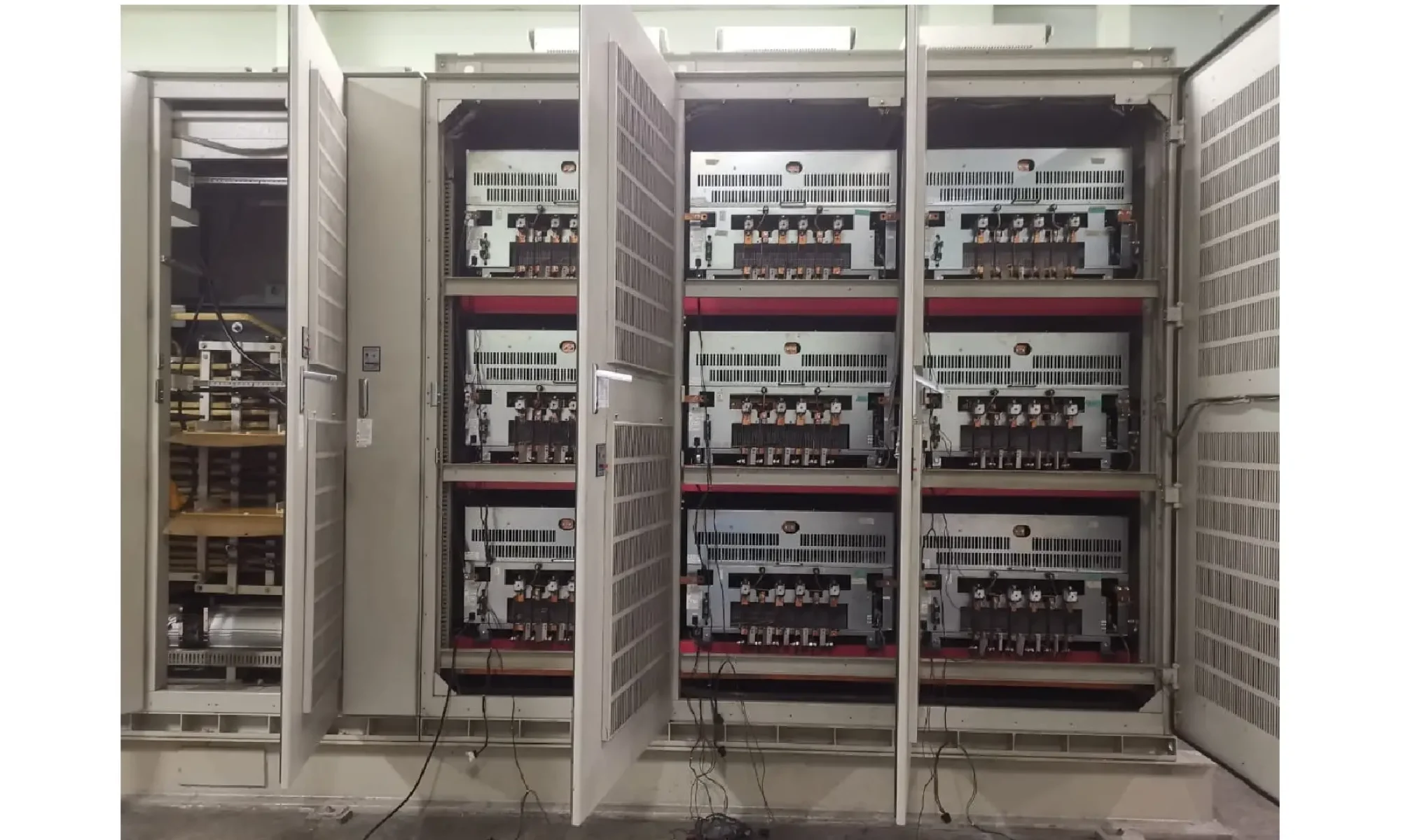 A photo of a pms mv inverter mixer drive.